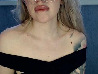 SonaZ webcam model stream image