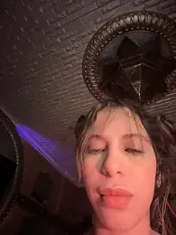 Queentaraf999 webcam model stream image