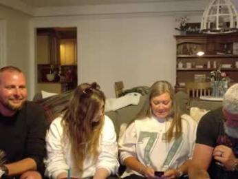 curiouscouple3143 webcam model stream image