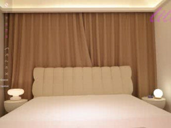 _lillilly_ webcam model stream image