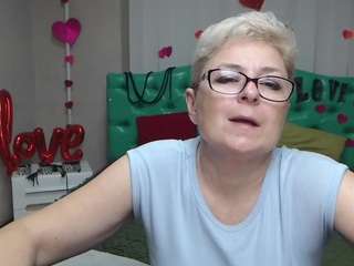 emiliagree webcam model stream image