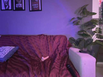 larastars webcam model stream image