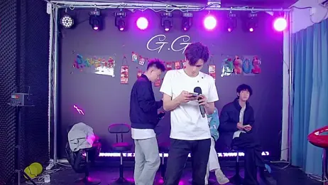 GG-boy002 webcam stripchat model stream image