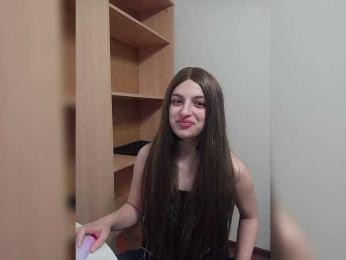 Rshsujdensay webcam bongacams model stream image