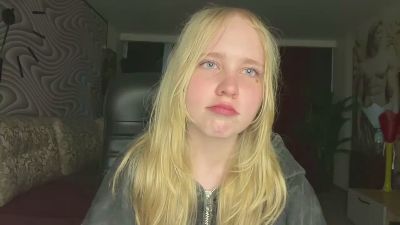 VickiLehtinen webcam model stream image