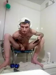 jizzyglizzy92 webcam model stream image