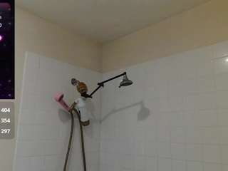 blondiewithanass webcam model stream image