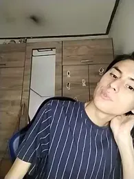 Alann_sr webcam model stream image