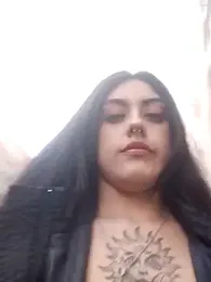 Mazikeen-- webcam model stream image