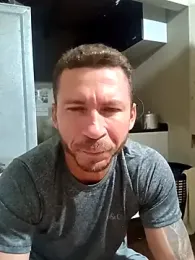 RobertoLuiz84 webcam stripchat model stream image