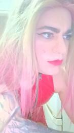 latexfist1 webcam cam4 model stream image