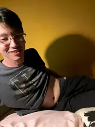 NerdyAsian1701 webcam model stream image
