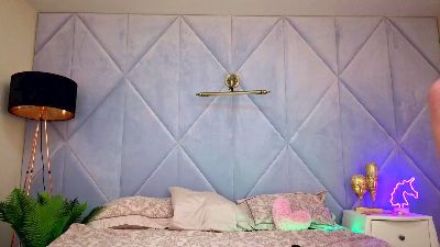 PussyOnLuck webcam model stream image