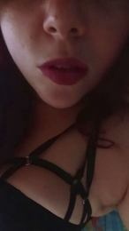 Ladyrouge_01 webcam model stream image