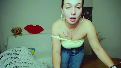 M_Vikki webcam model stream image