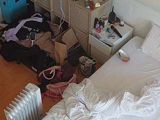 voyeurcam-julmodels-bed-7 webcam model stream image