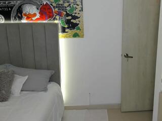 Owen Pierces webcam model stream image