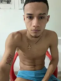 friends_lust_latin webcam stripchat model stream image
