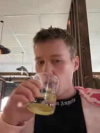 jelisiven webcam model stream image