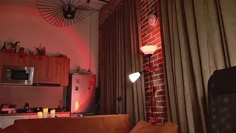 Lucyana_lune webcam model stream image