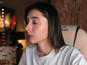 DarlaBelle webcam model stream image