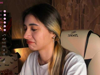 DarlaBelle webcam model stream image