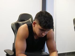 Kevin Bray webcam model stream image