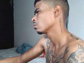 lokitocrazy17 webcam model stream image