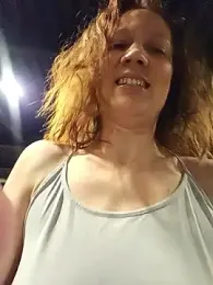 Exhibitionsplit webcam model stream image