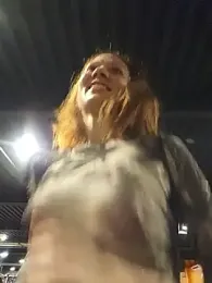 Exhibitionsplit webcam model stream image