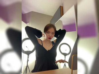 OlivkaVif webcam model stream image