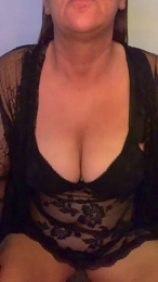 Statuesque_X webcam model stream image