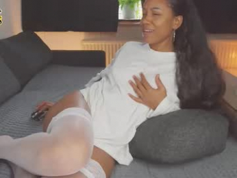 therainqueen webcam model stream image