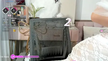 _Joliie_ webcam model stream image