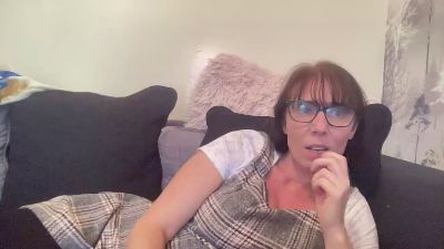 Hotbabe2019 webcam model stream image