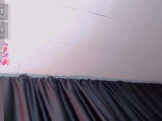 adharaamoon webcam model stream image