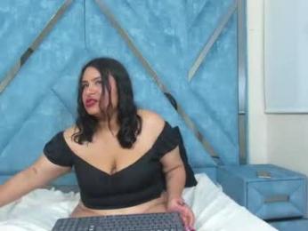 mid_nigth webcam model stream image