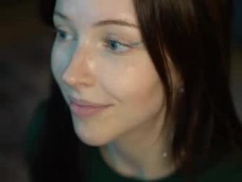 my__stella webcam model stream image