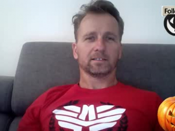 tomhardic webcam model stream image