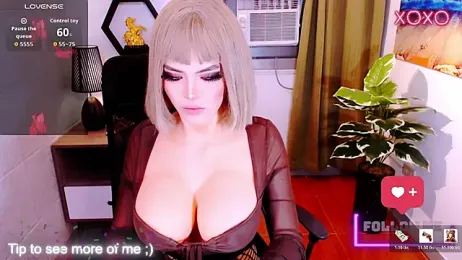 HugeSurpriseLianeTs webcam model stream image