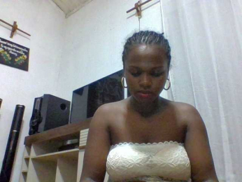 arline52 webcam model stream image