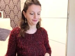 Karina Desire webcam model stream image