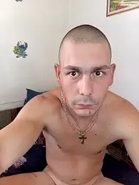 Lav1996 webcam model stream image