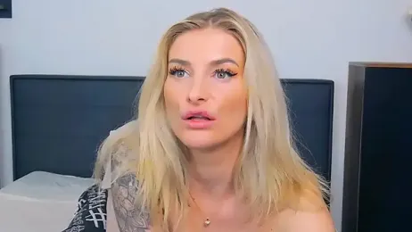 Lia_Benini webcam model stream image