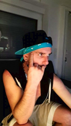 BadHeDirtyShe webcam cam4 model stream image