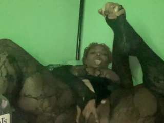 ruethewaning webcam camsoda model stream image