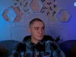 thomas-crow webcam model stream image