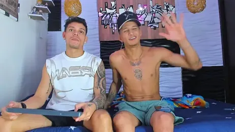 Friendsofeverything_ webcam model stream image