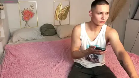 LisaRiza webcam model stream image