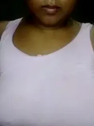 Rishwana77 webcam model stream image